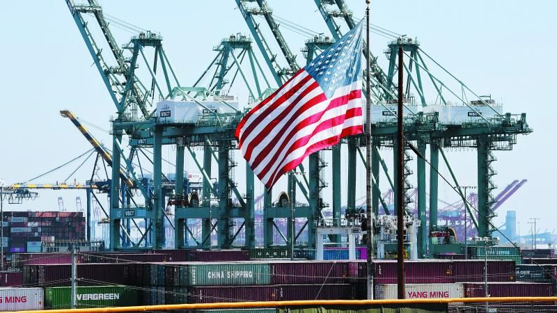 الجمارك الأمريكية تُعيد 166 مليار دولار من الرسوم الجمركية للشركات