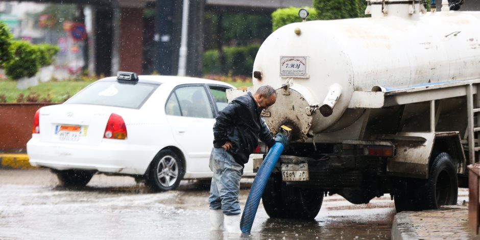 محافظ مطروح يقرر تعطيل الدراسة غدا لسوء الأحوال الجوية