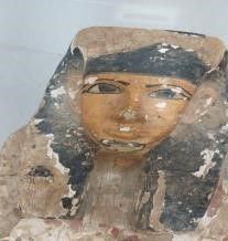 ضبط تابوت أثري بحوزة شخصين بسوهاج بقصد الإتجار