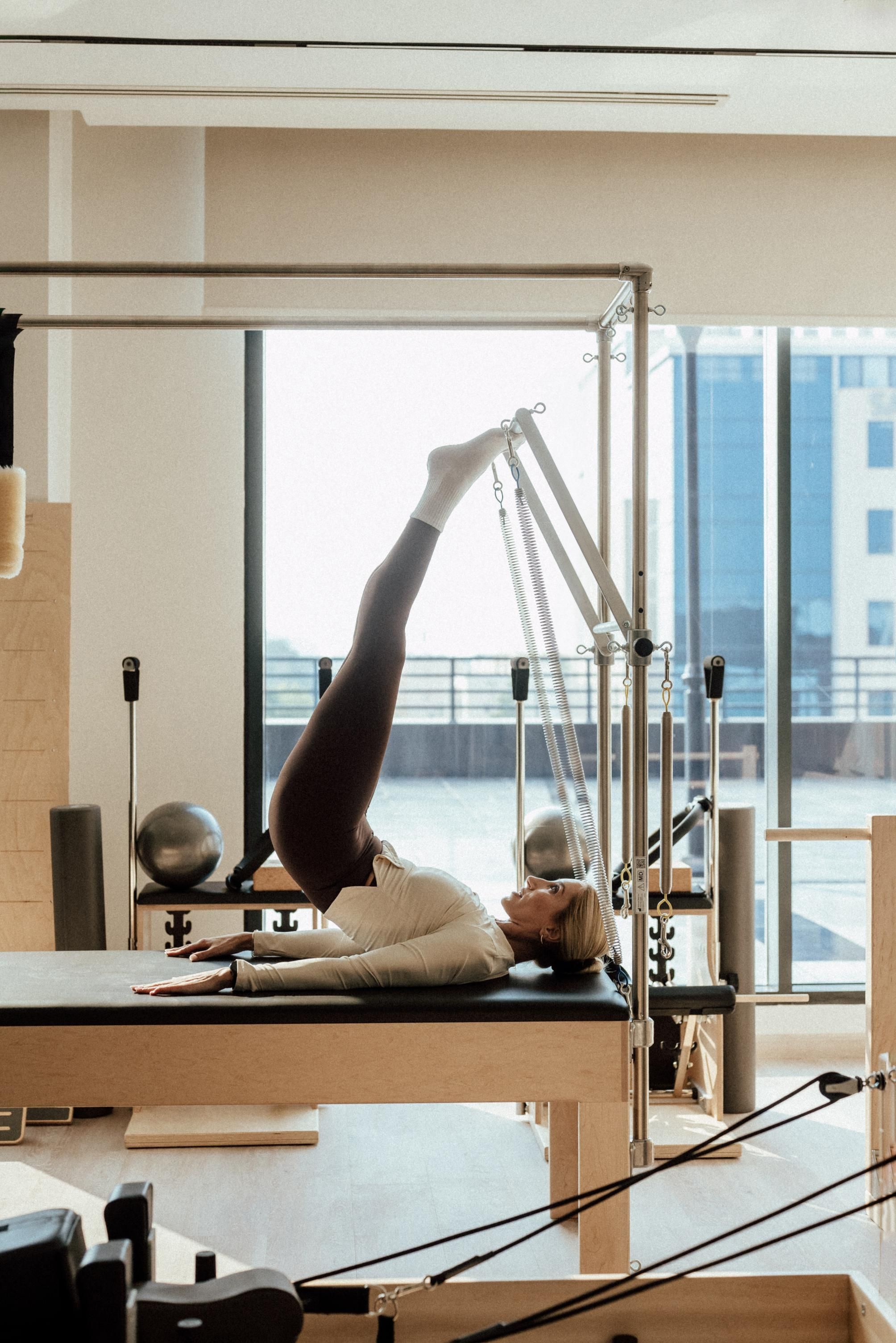 خاص لـ"دوت الخليج": همسة الصانع وسارة بن داود تكشفان أسرار تحويل البيلاتس إلى تجربة عافية متكاملة