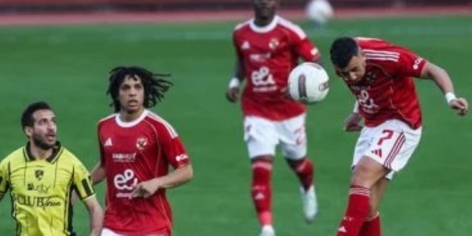 تعرف على موقف الأهلي من تعيين طبيب أجنبي لفريق كرة القدم