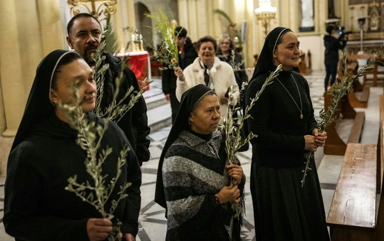 حسم الجدل.. هل أحد الشعانين 2026 إجازة رسمية...