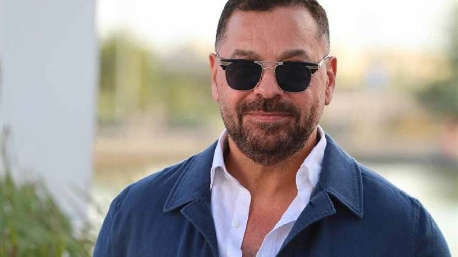 طارق العريان يكشف تفاصيل جزء ثالث من "السلم والثعبان" كشف المخرج طارق العريان عن خططه للجزء الثالث من فيلم السلم والثعبان موضحا أنه سيكون مخصصا للمراهقين ويجمع إقرأ المزيد