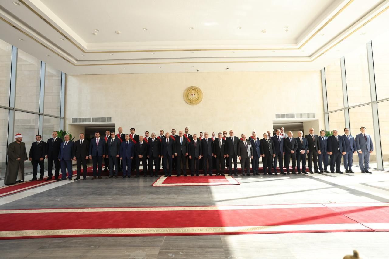 وزير العدل يشهد أداء اليمين القانونية لأعضاء النيابة العامة الجدد بحضور النائب العام.. صور