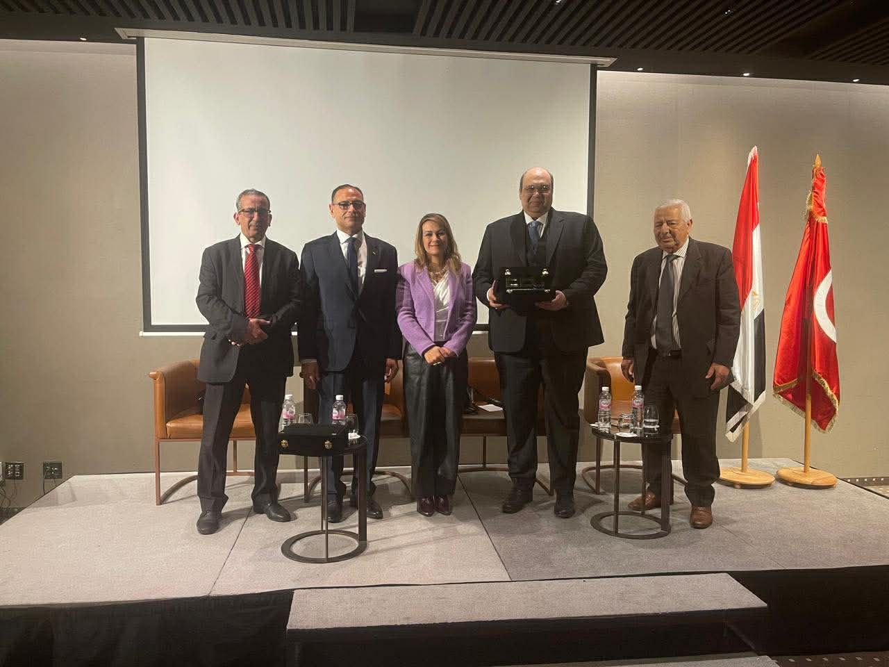 انطلاق بعثة الصناعات الهندسية إلى تونس بمشاركة 16 شركة لدعم الصادرات