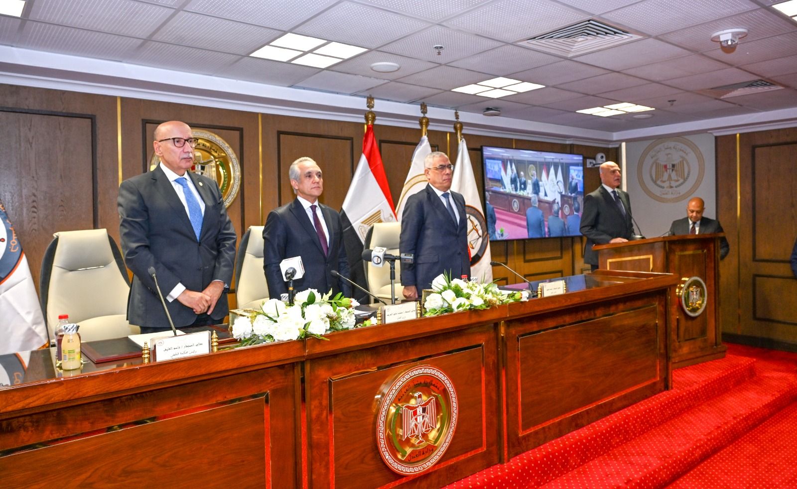 النائب العام يشهد مراسم حلف اليمين القانونية لأعضاء النيابة العامة الجدد (صور)