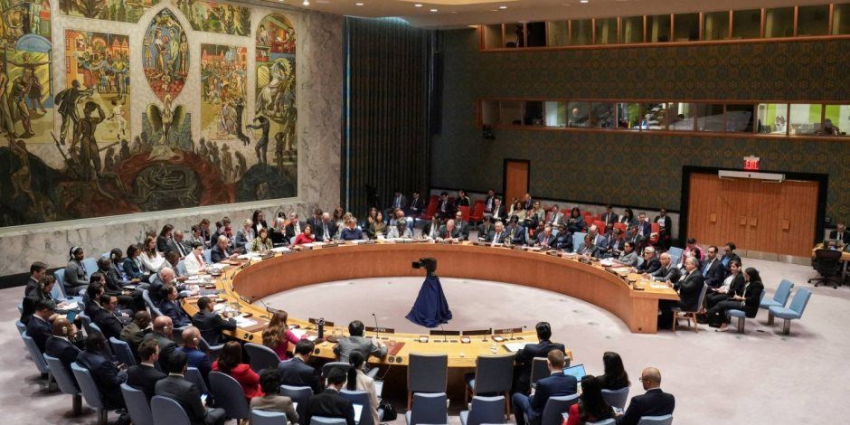 حدث اليوم .. فيتو صيني روسي يحبط مشروع قرار في مجلس الأمن بشأن فتح مضيق هرمز