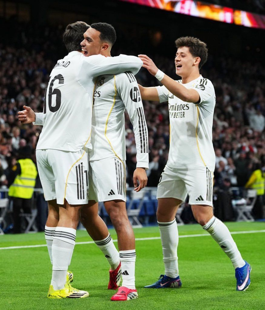 اطّلع على علي المجانية.. القنوات الناقلة لمباراة ريال مدريد...