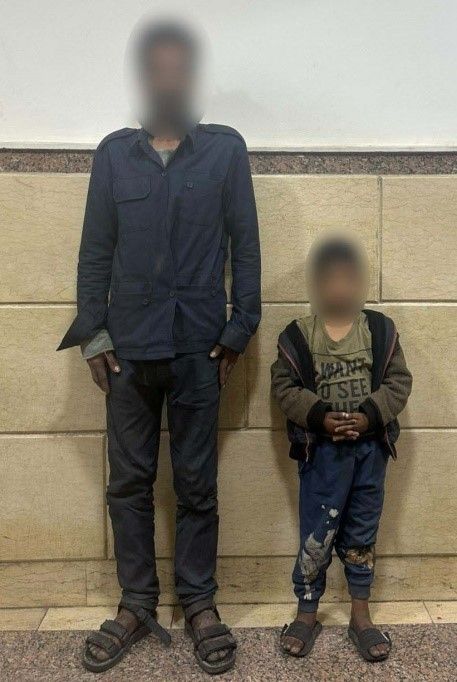ضبط أب لاعتدائه على نجله وإجباره على التسول بالإسماعيلية
