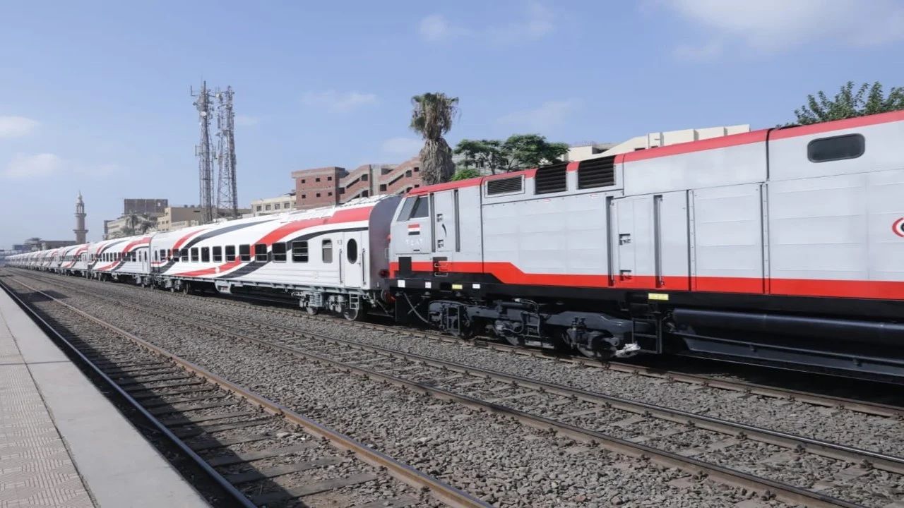 تشغيل قطار النزهة على خط القاهرة الإسكندرية 2026.....