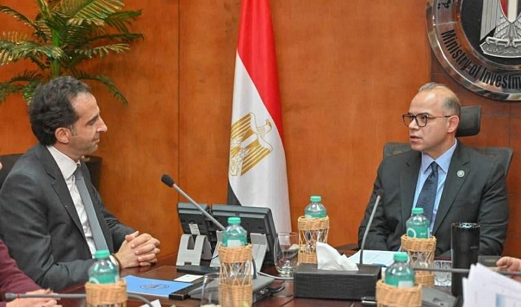 وزير الاستثمار يبحث مع مايكروسوفت تعزيز استثمارات تكنولوجيا المعلومات والتحول الرقمي
