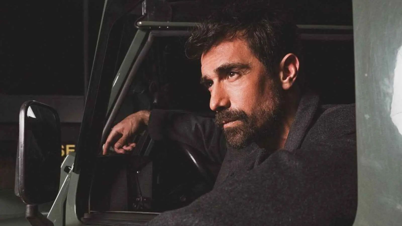 من هو إبراهيم تشيليكول؟ معلومات عن النجم التركي...