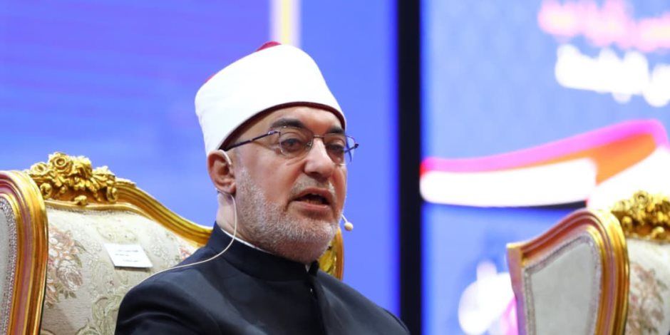 مفتي الجمهورية يهنئ البابا تواضروس الثاني وكافة الطوائف المسيحية بعيد القيامة