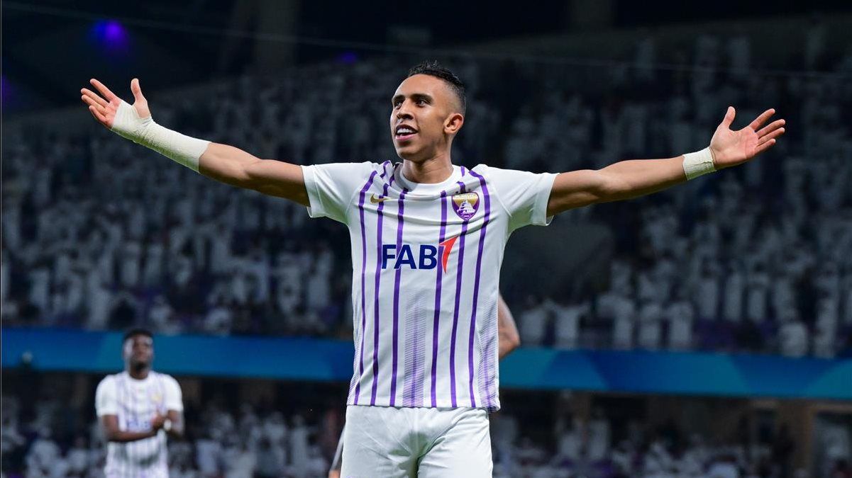 توقع نتيجة مباراة العين ضد شباب الأهلي في...