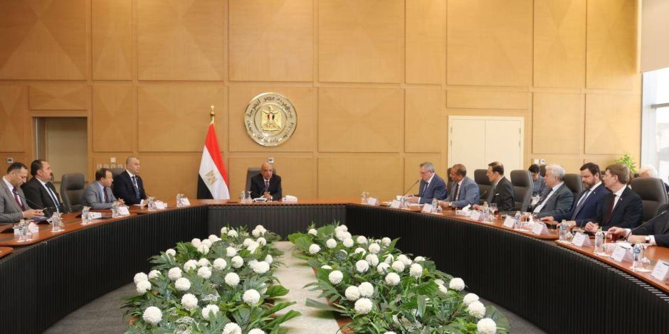 وزير الكهرباء يبحث مع وفد لجنة الطاقة بمجلس الدوما الروسي مجريات تنفيذ الأعمال في محطة الضبعة