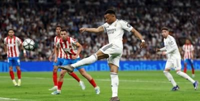 ريال مدريد يقدم هدية جديدة لبرشلونة