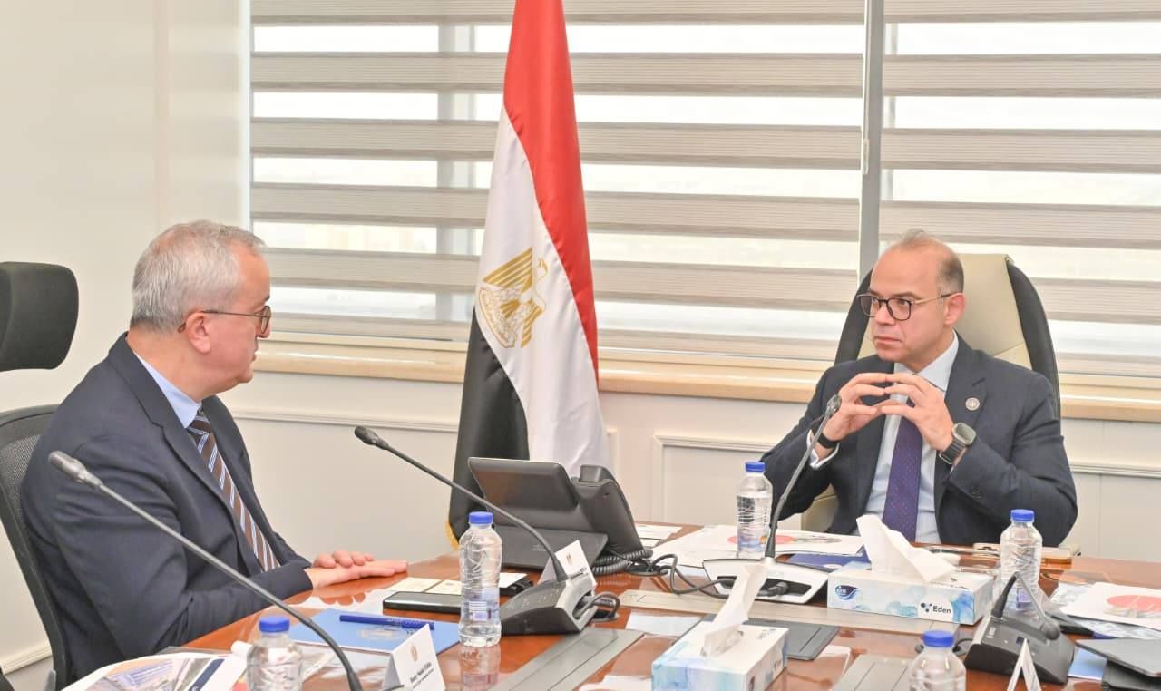 ألستوم تخطط لإنشاء أول مصنع لها في مصر لإنتاج المكونات الكهربائية للقطارات