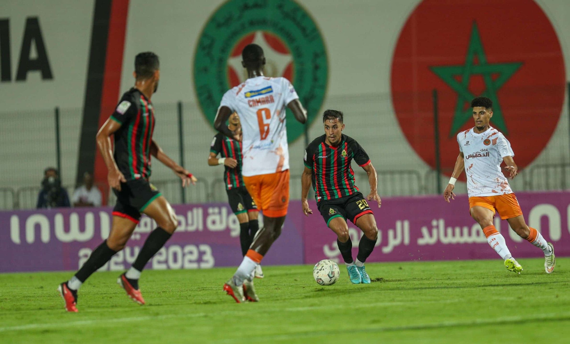 الكلاسيكو بنكهة إفريقية.. اطّلع على مجانًا القنوات الناقلة لمباراة...