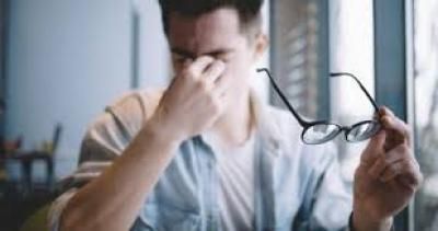 أخبار اليمن : تجنب هذه العادة اليومية لأنها قد تضر ببصرك