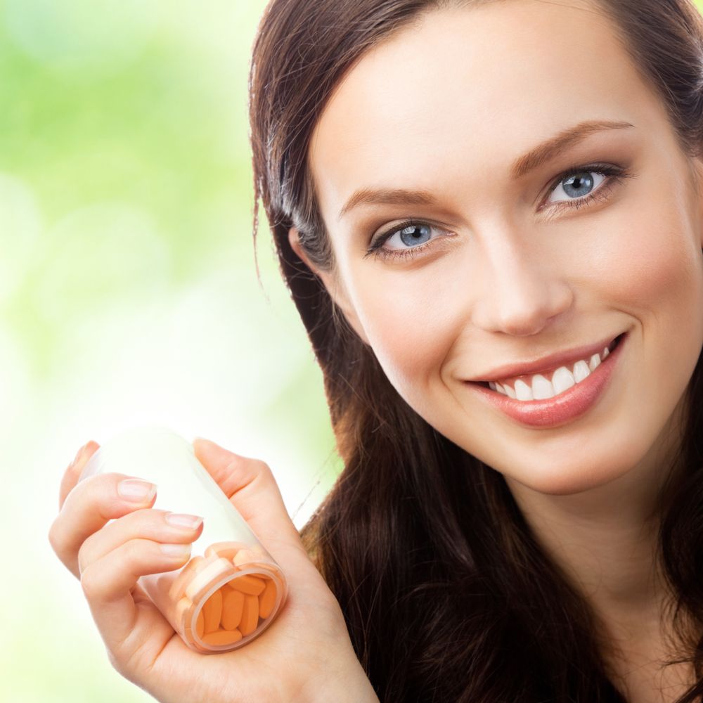 أيهما أفضل: تناول فيتامين C في الصباح أم المساء؟ اكتشفي الإجابة