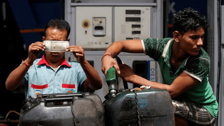 الهند ترفع رسوم التصدير على الديزل ووقود الطائرات بشكل فوري