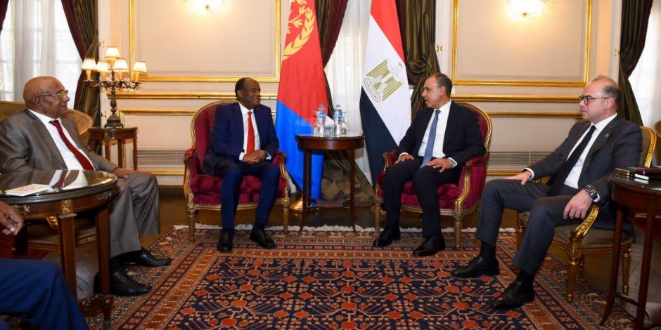 وزيرا الخارجية والاستثمار يستقبلان المستشار الاقتصادي للرئيس الإريتري ووزير التجارة والصناعة