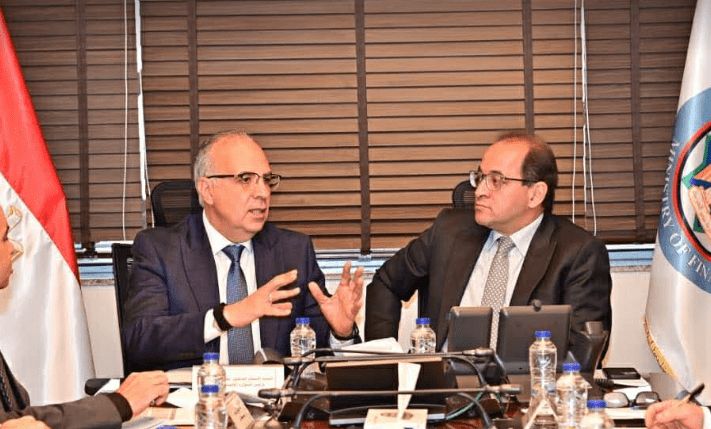 وزيرا المالية والموارد المائية يبحثان تمويل مشروعات التحول إلى أنظمة الري الحديث
