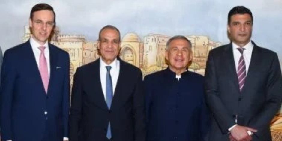 وزير الخارجية يلتقى رئيس جمهورية تتارستان لبحث تعزيز التعاون الثنائى