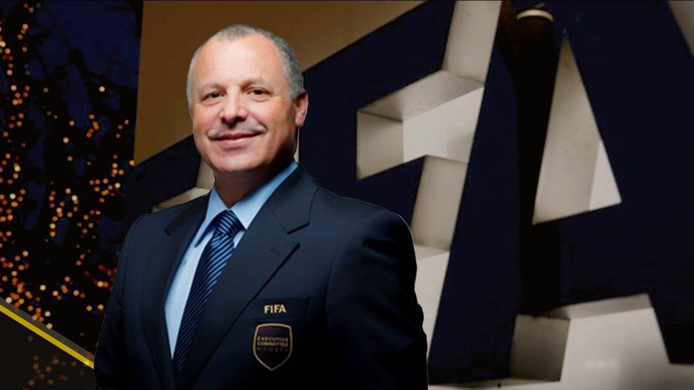 بسبب أزمة محمود وفا.. هاني أبو ريدة يتخذ...