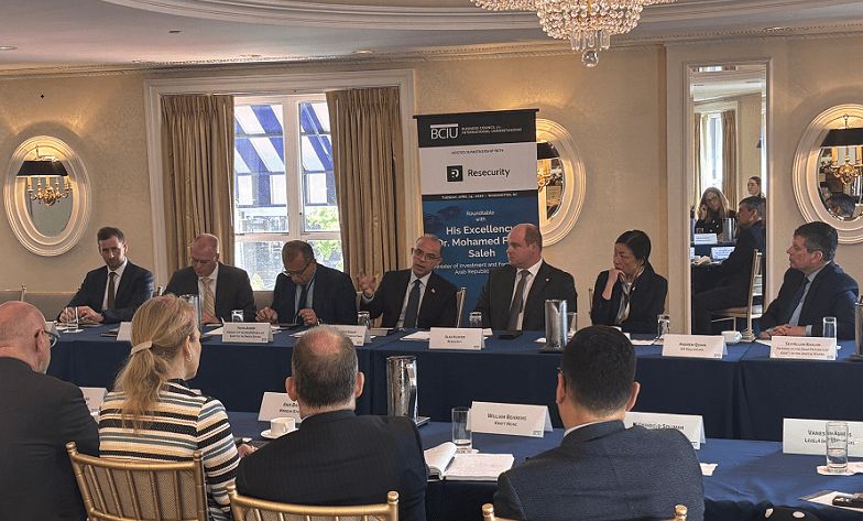 وزير الاستثمار: 18 شركة أمريكية تبدي رغبة في استكشاف فرص استثمار بمصر