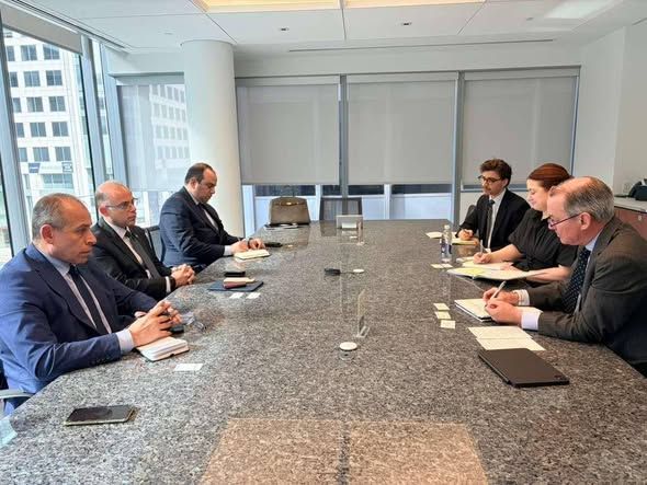 وزير الاستثمار: دراسة إنشاء مناطق مالية وتكنولوجية ببيئة تشريعية متوافقة مع المعايير الدولية