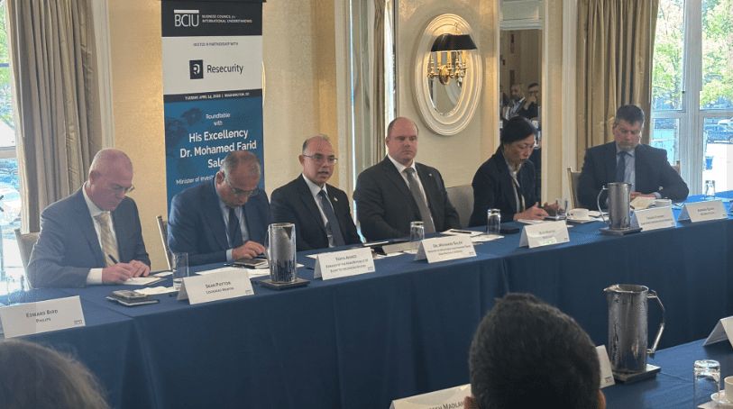 وزير الاستثمار: 18 شركة أمريكية تبدي رغبة في استكشاف فرص استثمار بمصر