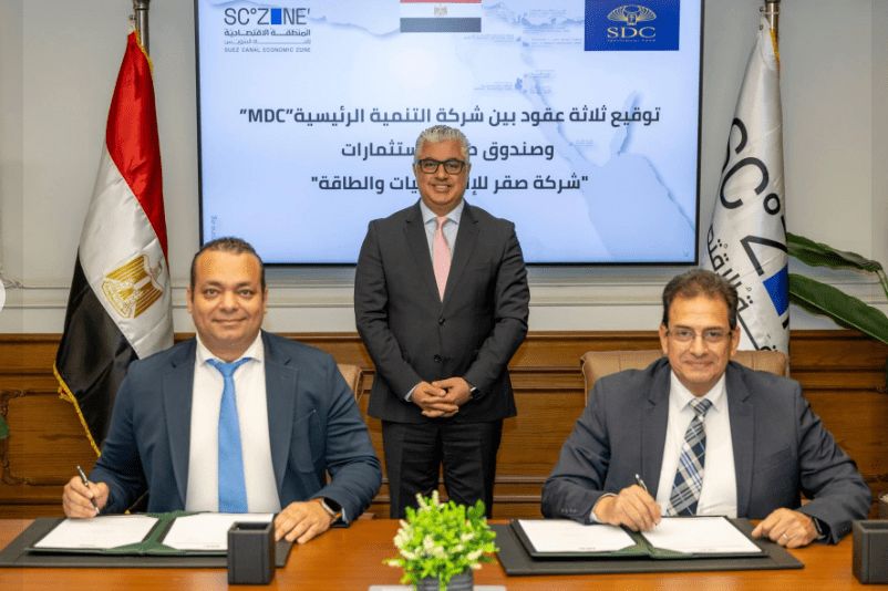 «صقر للإلكترونيات والطاقة» توقع عقود 3 مشروعات في السخنة باستثمارات 18 مليون دولار