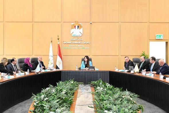 وزيرة الإسكان: تسريع تنفيذ مشروعات “حياة كريمة” ودخولها الخدمة قريبًا