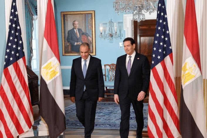 وزير الخارجية يبحث مع نظيره الأمريكي تعزيز الشراكة الاستراتيجية ومستجدات الأوضاع الإقليمية 