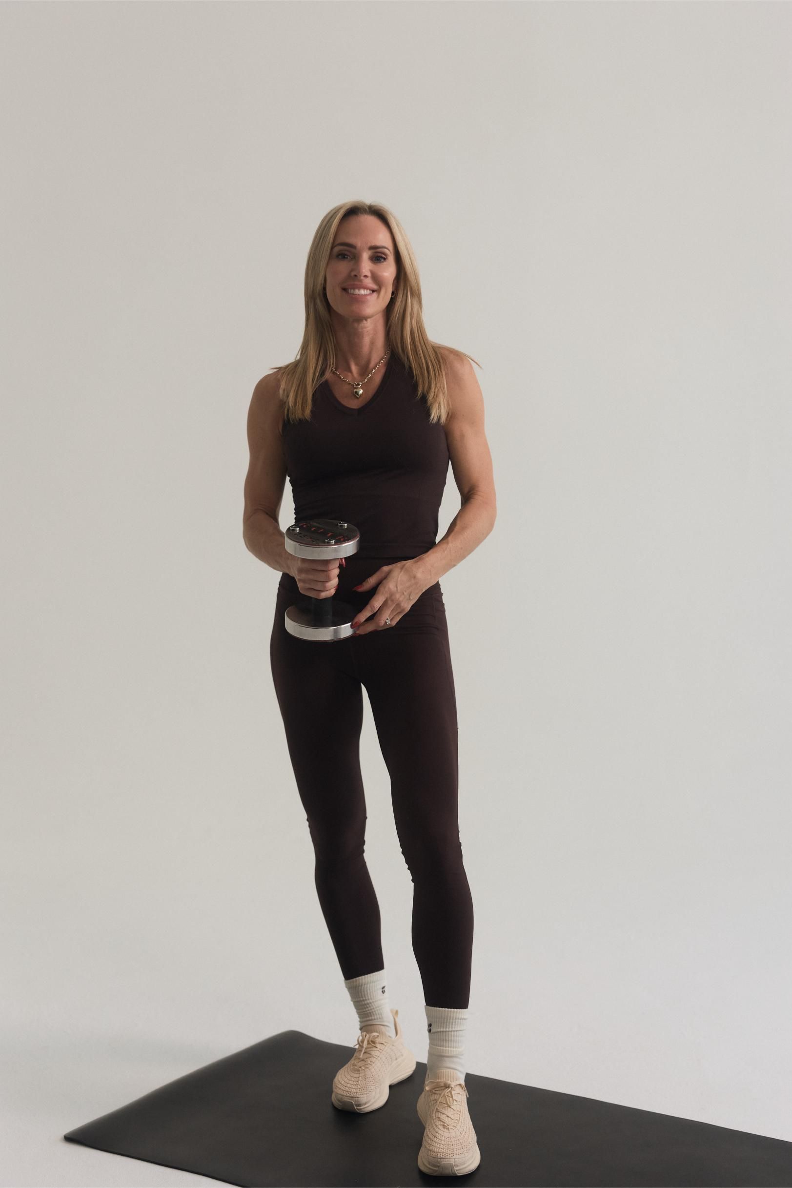 خطوات تحقيق اللياقة البدنية العالية قبل الصيف.. تعرفي عليها مع سارة ليندسي