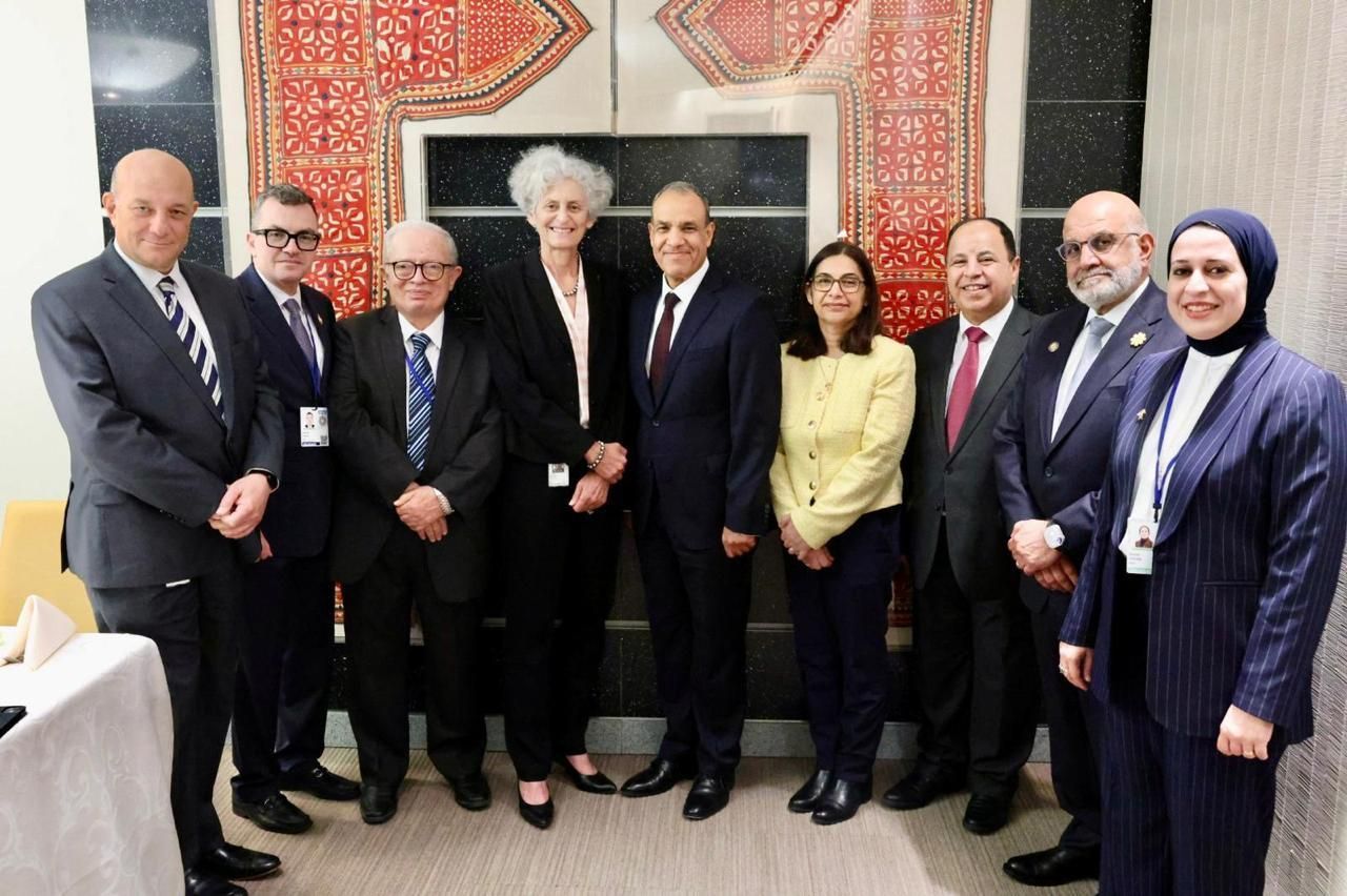 وزير الخارجية يبحث مع البنك الدولي توسيع التعاون في الطاقة والبنية التحتية