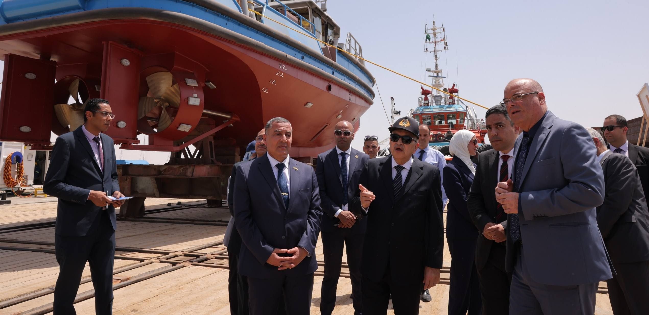 قناة السويس: تدشين ثلاث قاطرات جديدة من طراز عزيمة وقاطرة طراز تيم عزيمة