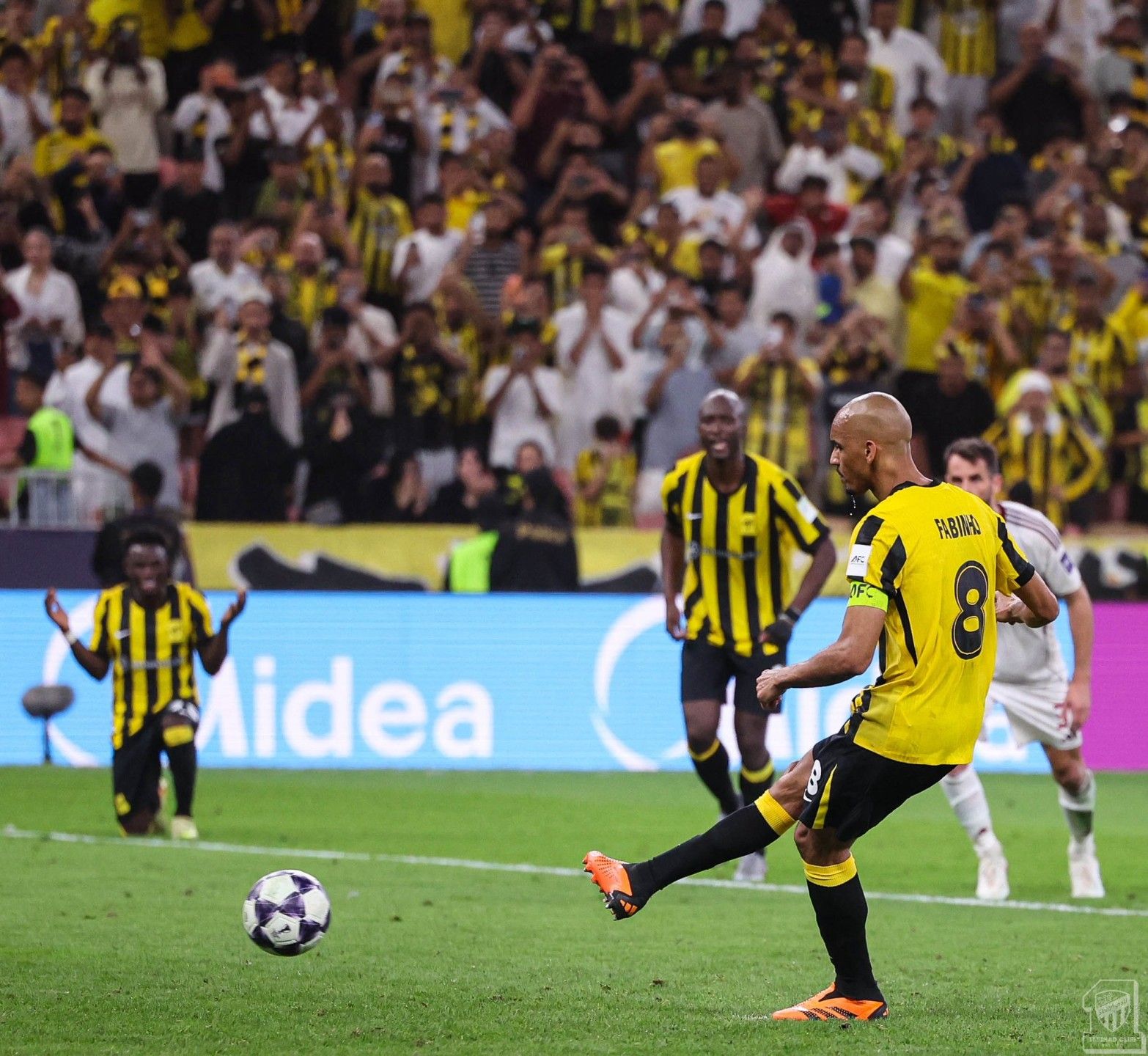 الاسطورة مباشر..بث مباشر مشاهدة مباراة الاتحاد ضد ماتشيدا...