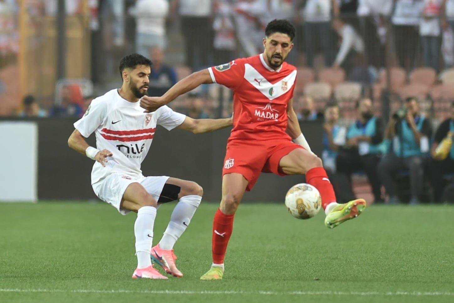 من هو منافس الزمالك في نهائي كأس الكونفدرالية...