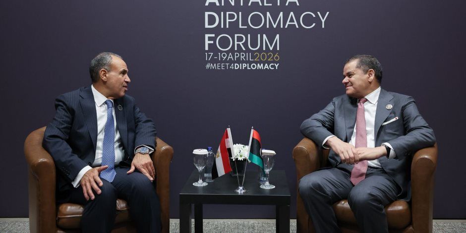 وزير الخارجية يلتقى مع رئيس حكومة الوحدة الوطنية الليبية