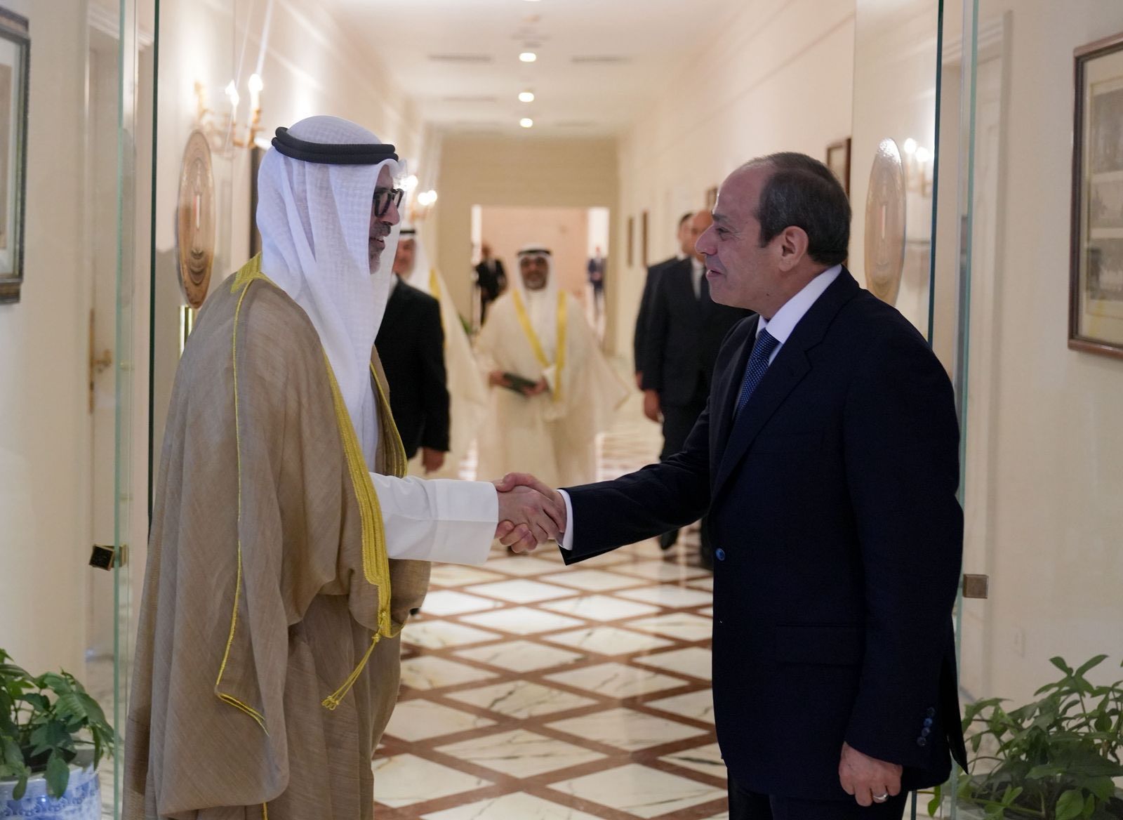 الرئيس السيسي يؤكد دعم مصر الكامل لأمن واستقرار...