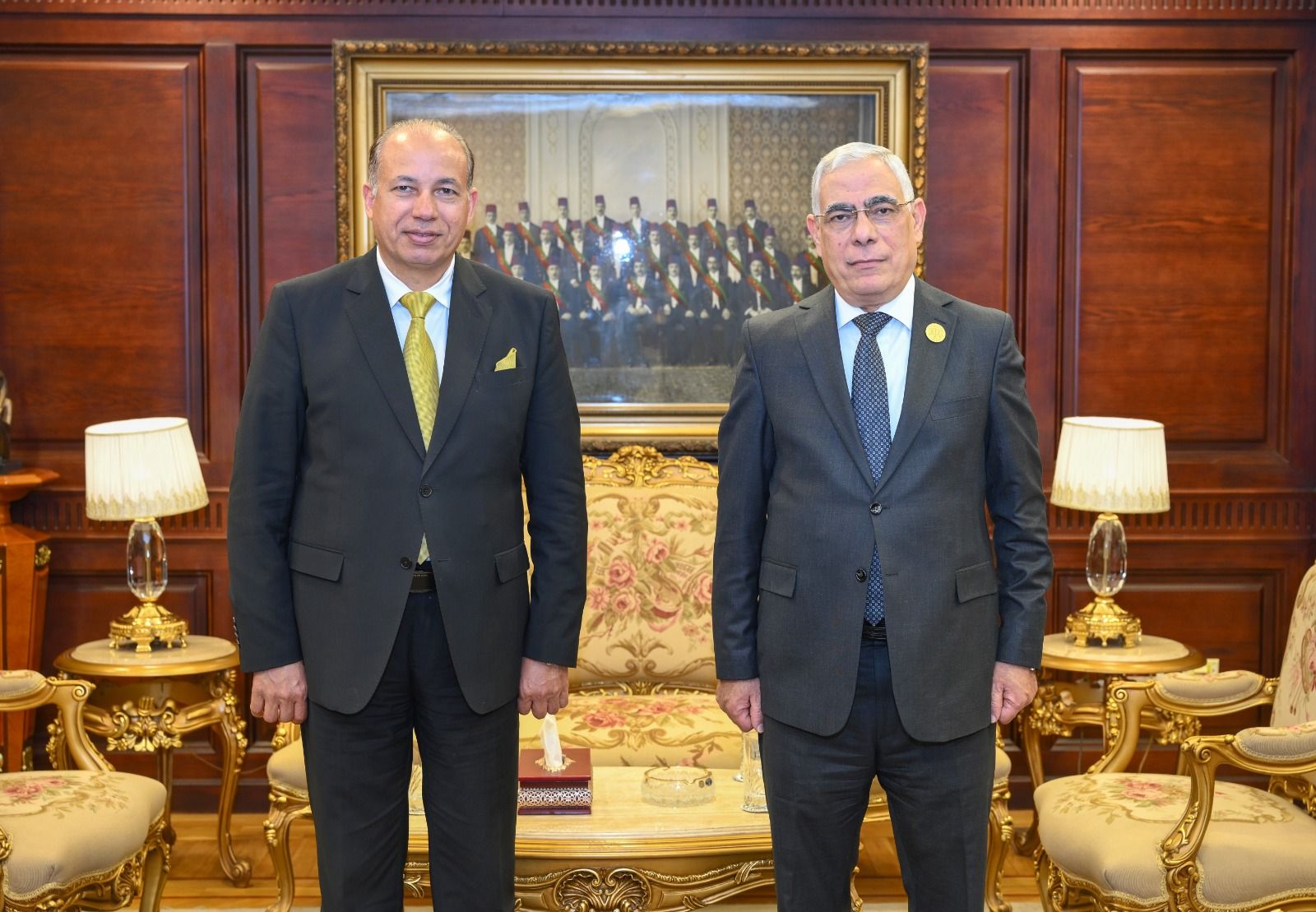 النائب العام يستقبل رئيس جامعة المنصورة ووفدًا من قياداتها وطلابها في ختام البرنامج التدريبي للتعريف بدور النيابة العامة