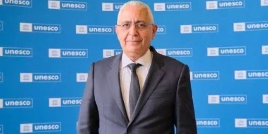 مندوب مصر باليونسكو يجدد التزام القاهرة بدعم الفلسطينيين ورفض استهداف المدنيين والبنية التحتية