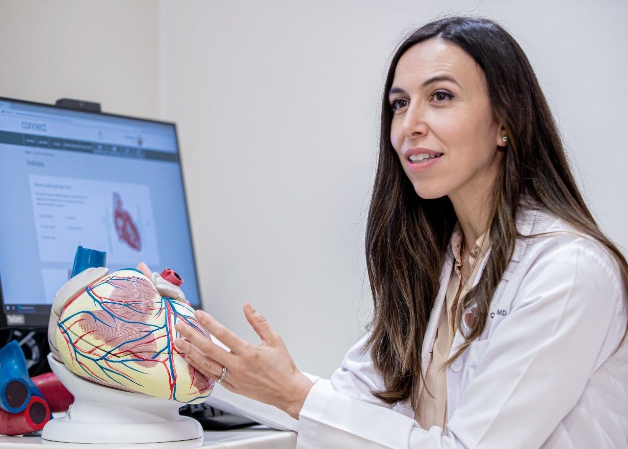 ما دوت الخليج علامات الأزمة القلبية عند النساء؟ خبيرة تستعرض عبر "دوت الخليج" للأعراض