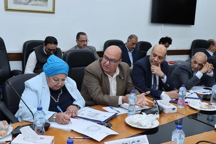 هيئة التنمية الصناعية تبحث تيسير إجراءات التراخيص ودعم المستثمرين