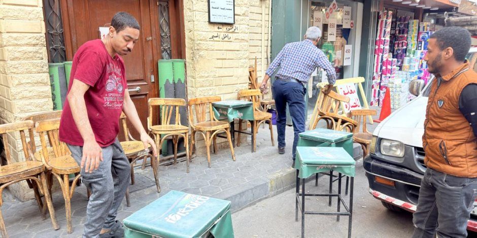 محافظ الجيزة يوجه بإزالة حواجز انتظار السيارات بشارع النيل بالدقي