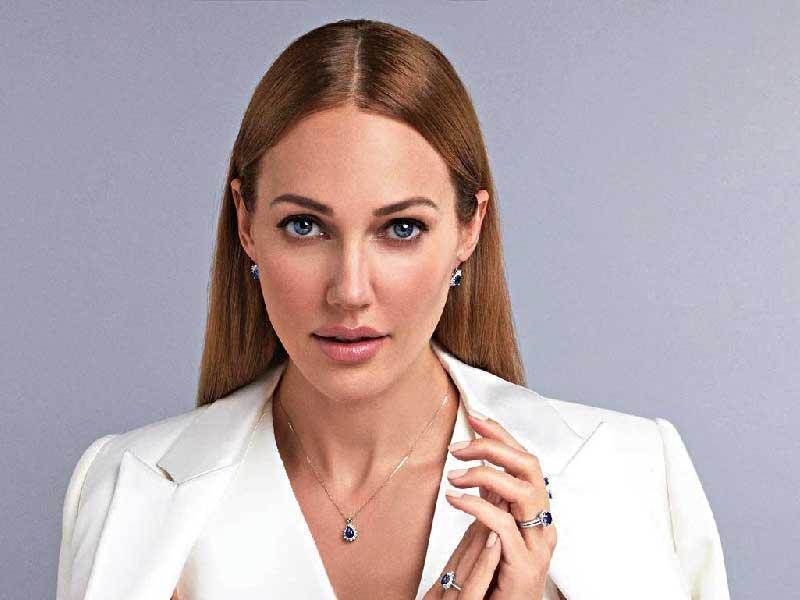 توبا بيوكستون ومريم أوزرلي تشاركان في مسلسل الأمير لـ أحمد عز كشفت استوديوهات صلة عن بدء التحضير رسميا على المسلسل البوليسي الجديد الأمير بطولة الفنان أحمد عز والذي يع إقرأ المزيد