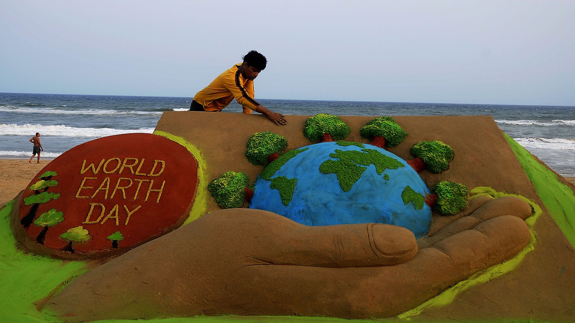 أبرز أحداث يوم الأرض العالمي.. دعوة العالم إلى...