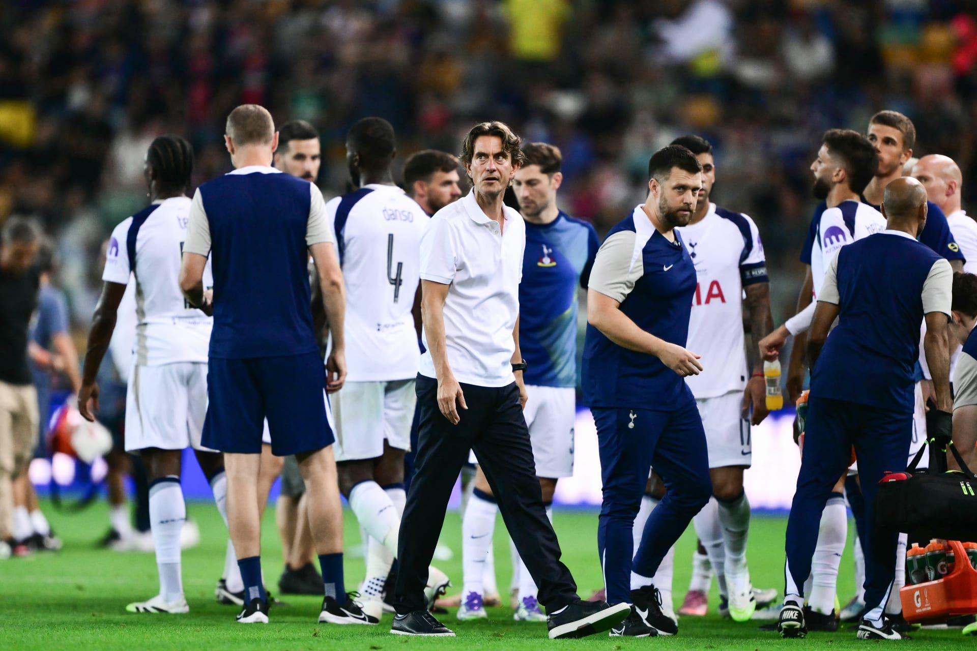 قرار غير مسبوق.. توتنهام يستعين بلينكد إن لإنقاذ...